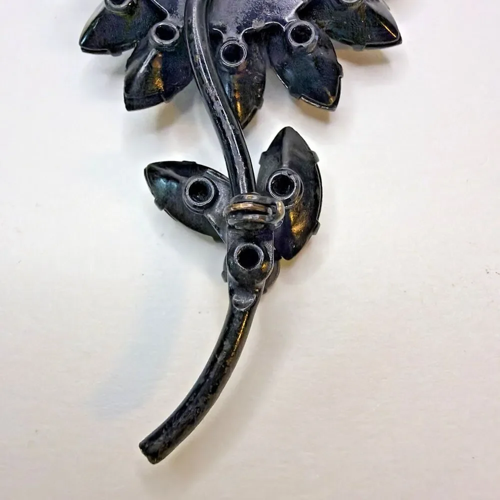 VTG MidCentury Black Rhinestone Flower Brooch Pin Open Back Japanned Daisy AS-IS